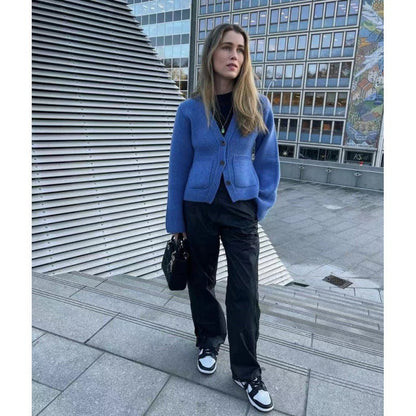 DEEP V-NECK CARDIGAN（🔥Buy 2 Automatic 10% Off & Free Shipping🔥）